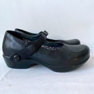 Dansko Abby Clog Womens Black Leather Mary Jane 2402020200 EU 40 US 9.5-10